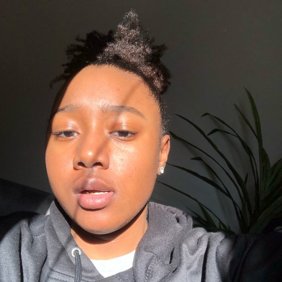 Meet your Posher, Cj - Picture 1 of 1